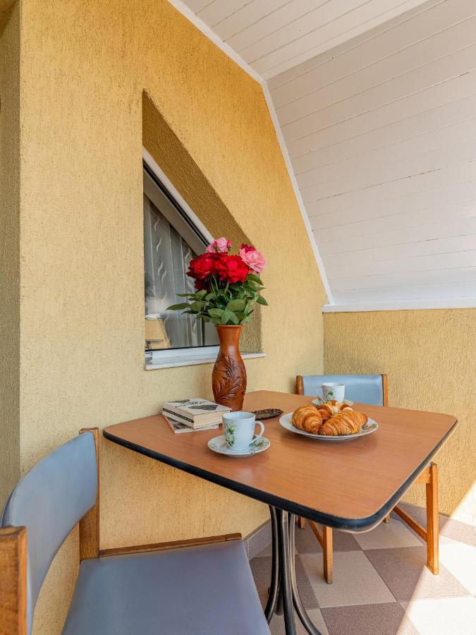 Rose Apartment Sighisoara Bagian luar foto